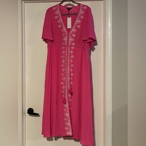 Elegant Pink Maxi Dress with White Detailing